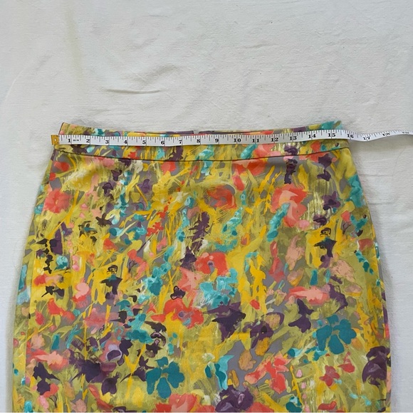 J Crew pencil skirt. Bright multicolored size 6 - Picture 4 of 8
